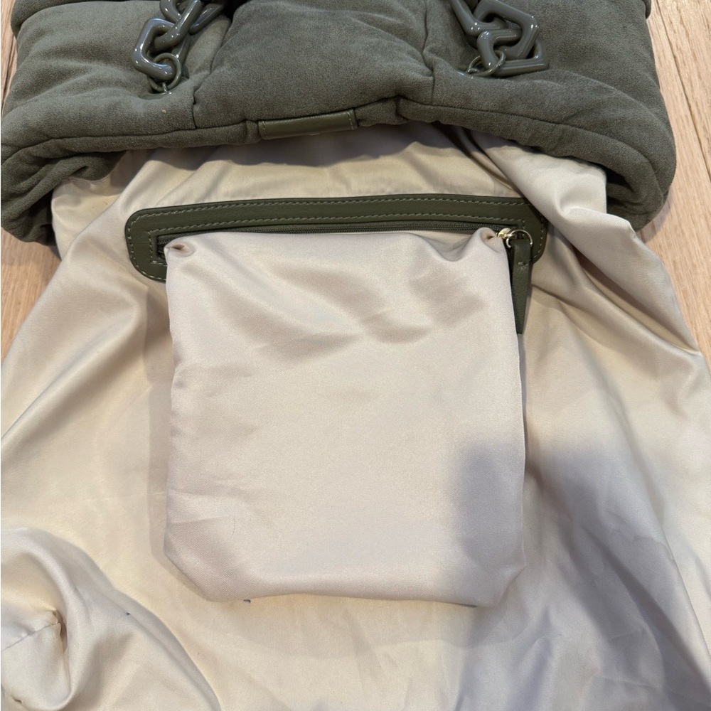 INC international Soft velour Green Shoulder Handbag snap closure - Picture 16 of 16